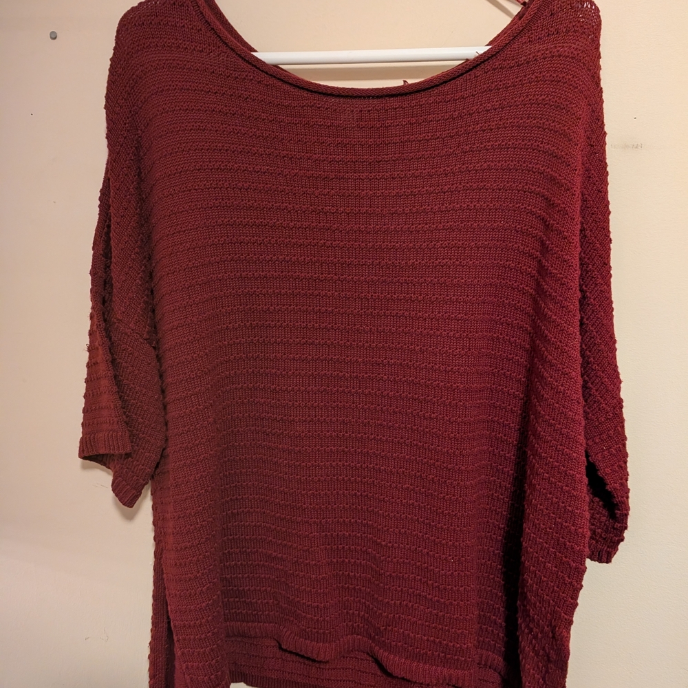 Time and Tru Maroon Crew Neck Sweater